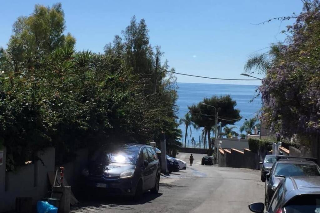 Malavoglia Suite 18 Aci Castello Esterno foto